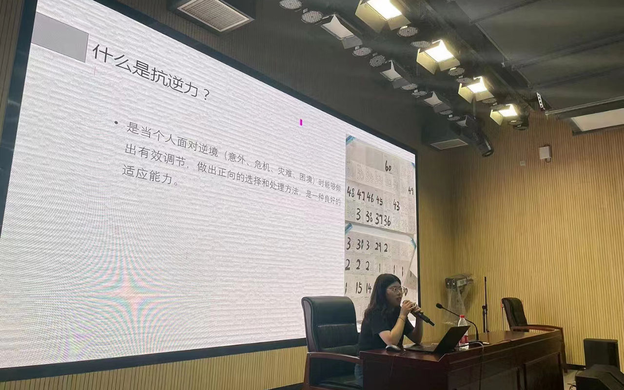 泗洪董玉娣中学